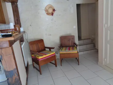 Maison tourangelle restaurée, 3 chambres, jardin clos, village viticole, proche loisirs et équipements bébé - Photo 8