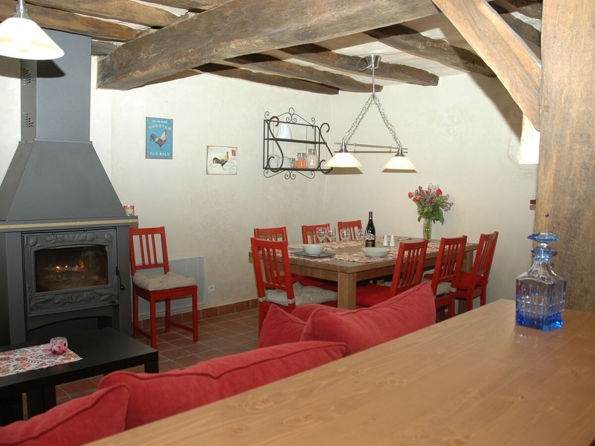 Gîte en ferme seigneuriale avec piscine privée à Brizay - Photo 3