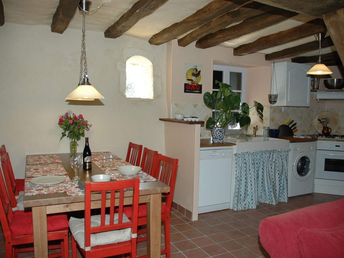 Gîte en ferme seigneuriale avec piscine privée à Brizay - Photo 5