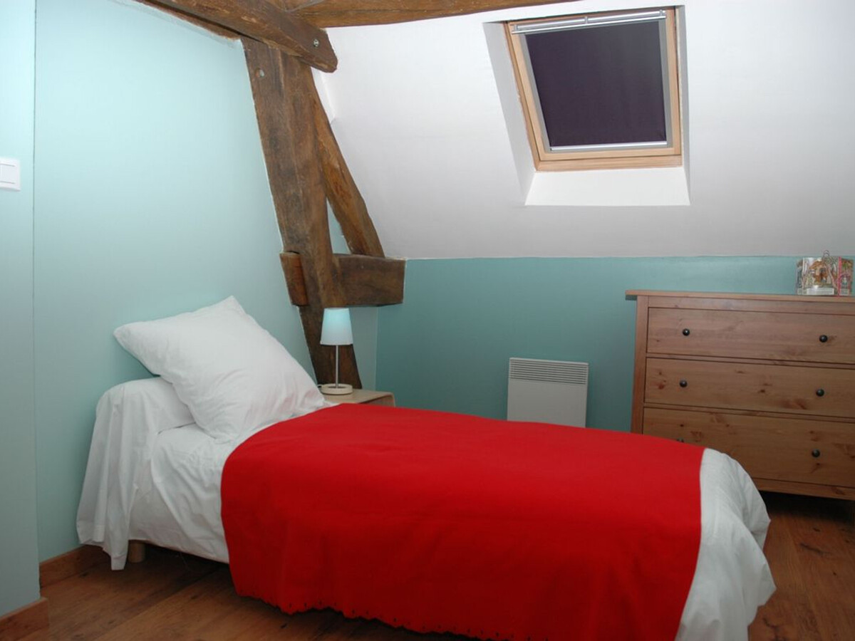 Gîte en ferme seigneuriale avec piscine privée à Brizay - Photo 7