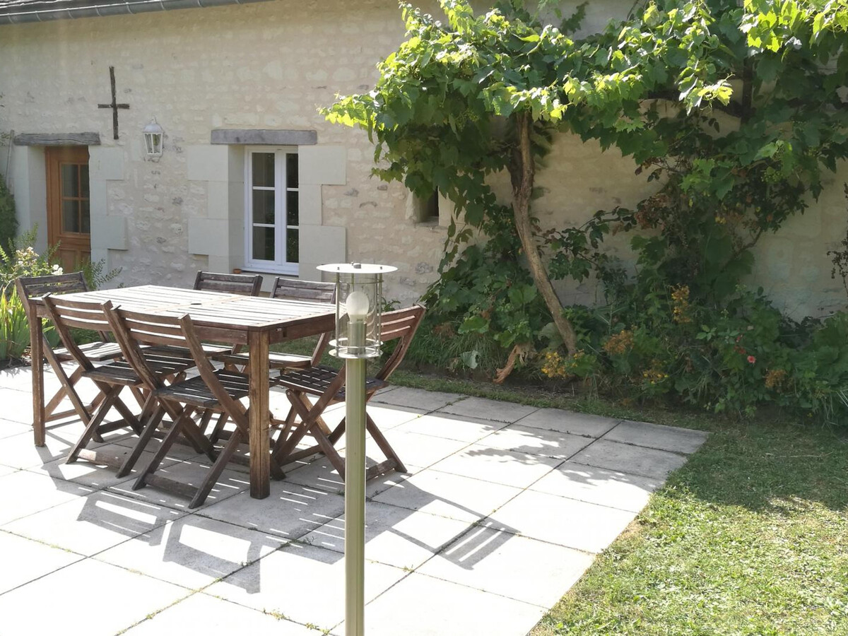 Gîte en ferme seigneuriale avec piscine privée à Brizay - Photo 12