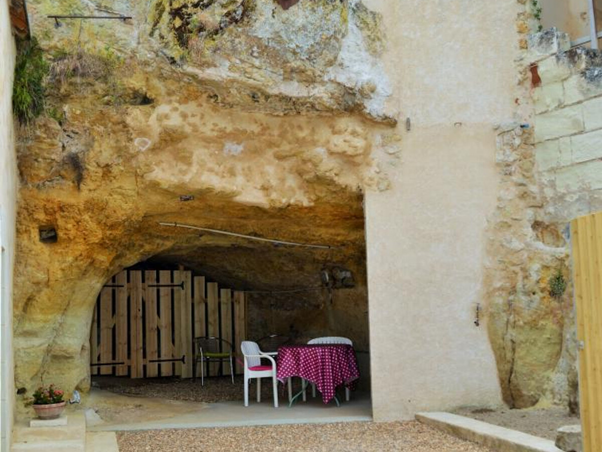 Gîte troglodytique avec garage à Savonnières - Photo 6