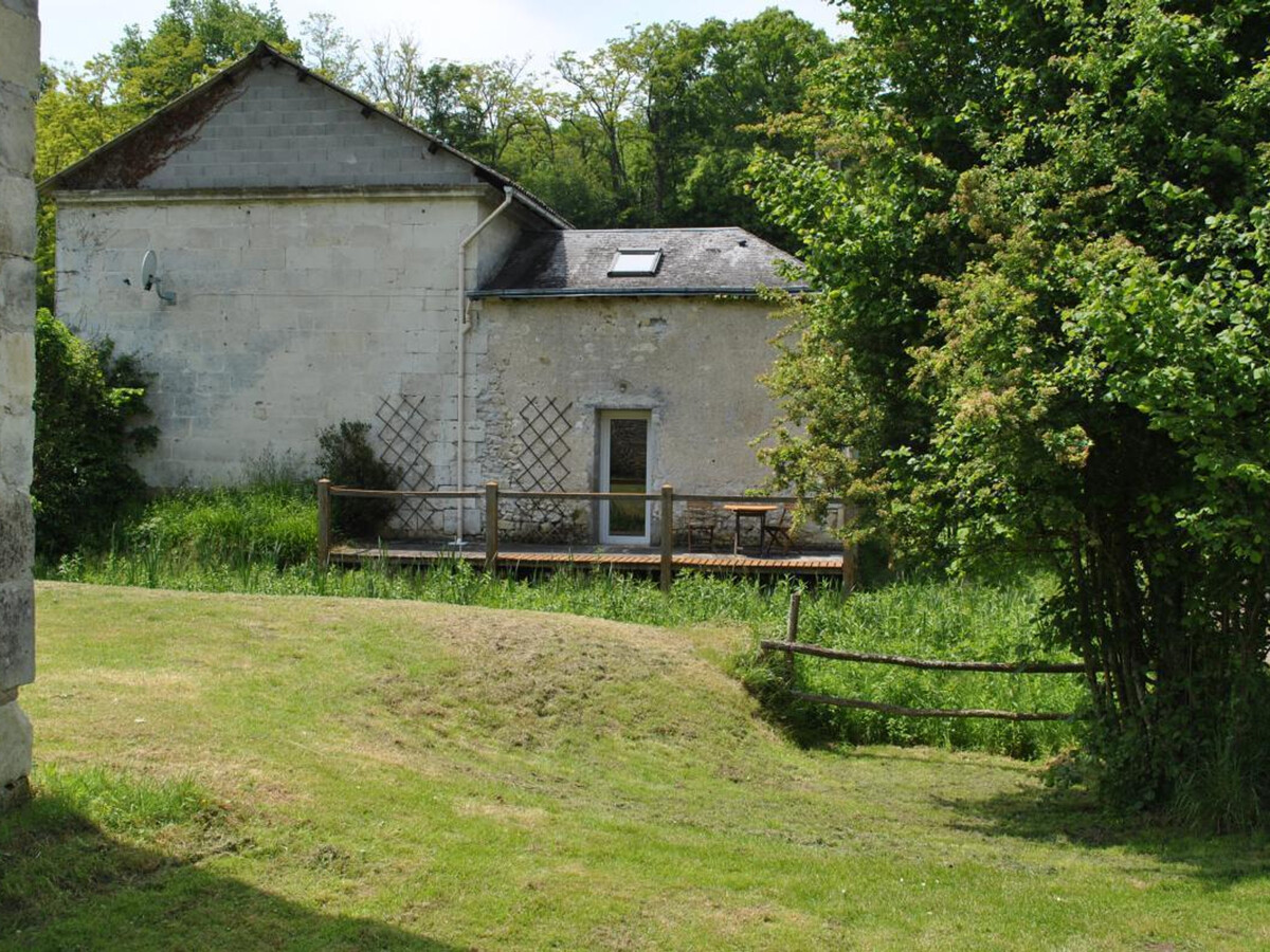 Gîte paysan XIXe avec terrasse sur ruisseau à Cheillé - Photo 1