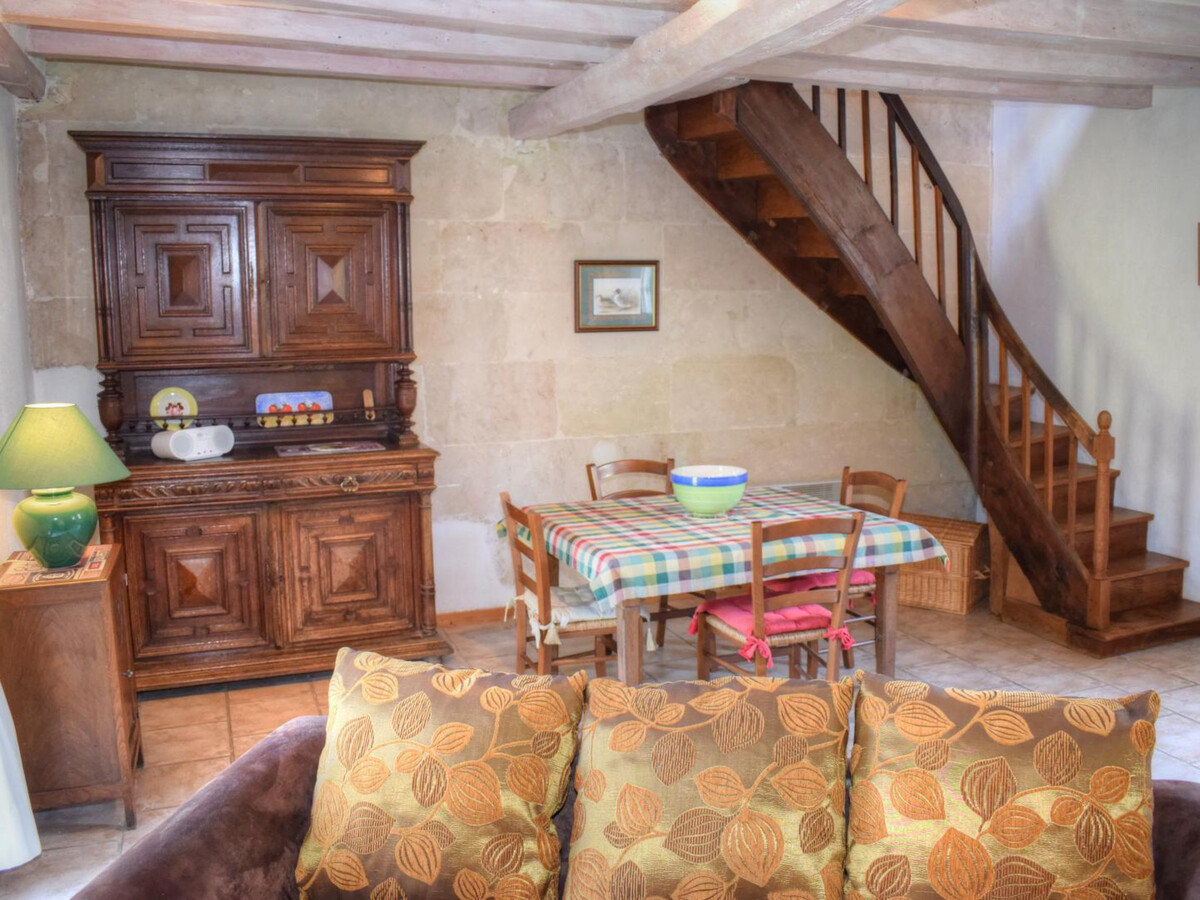 Gîte paysan XIXe avec terrasse sur ruisseau à Cheillé - Photo 6