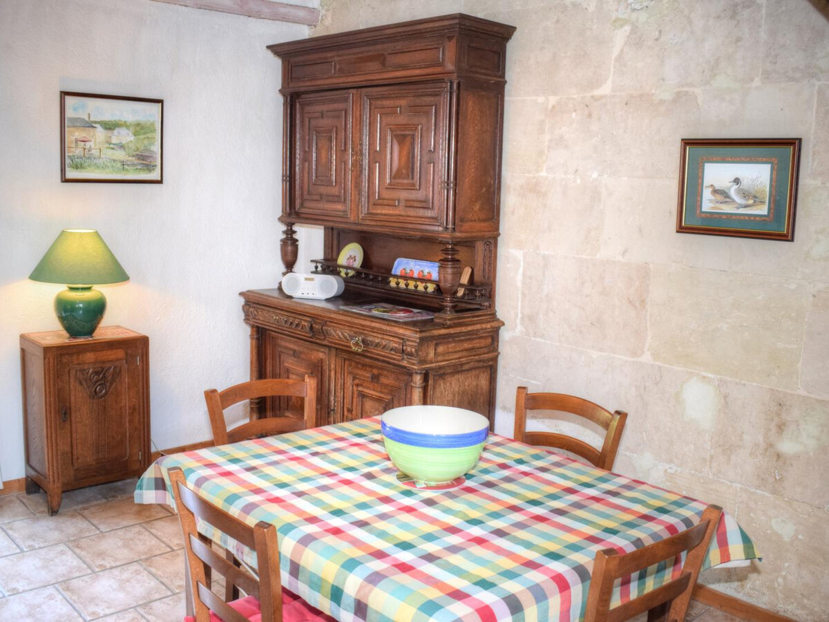 Gîte paysan XIXe avec terrasse sur ruisseau à Cheillé - Photo 8