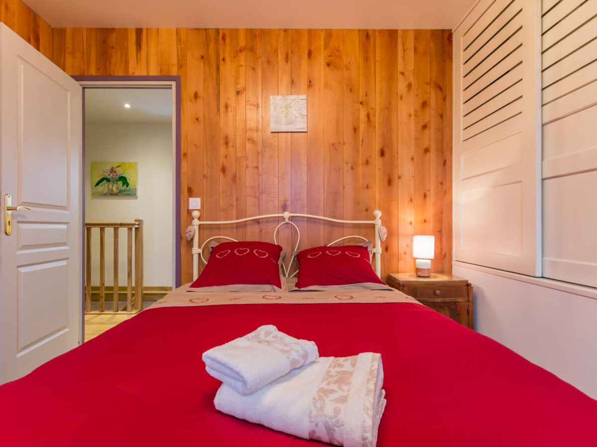 Gîte 8 pers. piscine intérieure chauffée et jardin - Photo 12