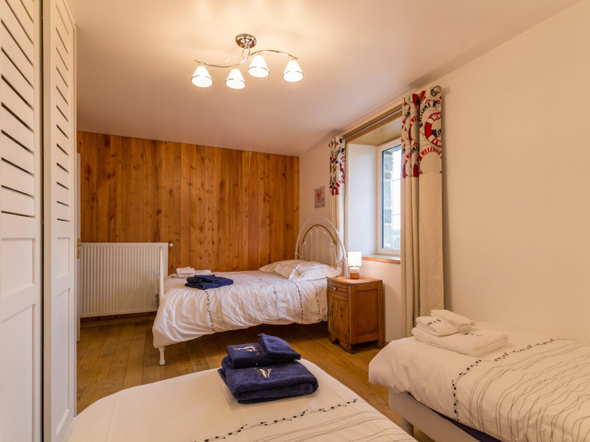 Gîte 8 pers. piscine intérieure chauffée et jardin - Photo 17