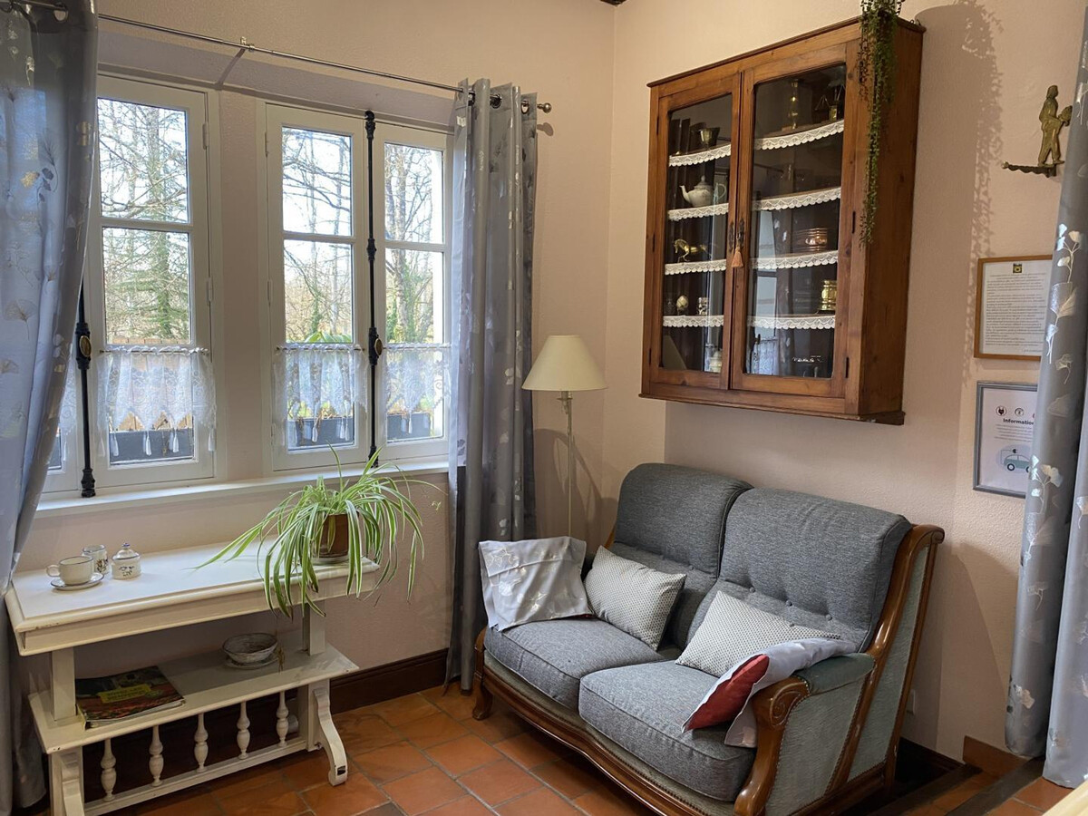 Gîte 2 pers. dans une tour du XVIIIe, parc boisé 3 ha - Photo 7