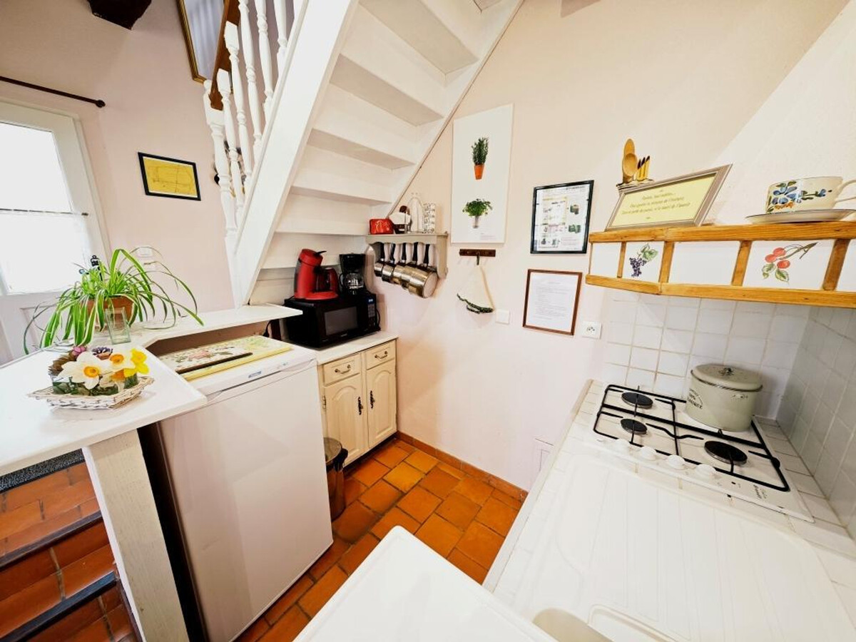 Gîte 2 pers. dans une tour du XVIIIe, parc boisé 3 ha - Photo 11