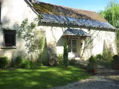 Gîte douillet en forêt d'Amboise, parc boisé 2.5 ha, cheminée, vélos, WiFi, jardin privé, animaux acceptés - Photo 3
