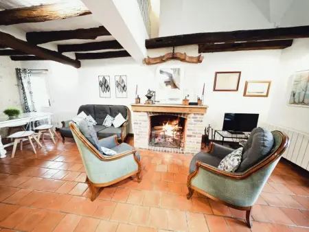 Gîte confortable avec parc boisé, activités familiales et équipements modernes près de la Loire - Photo 7