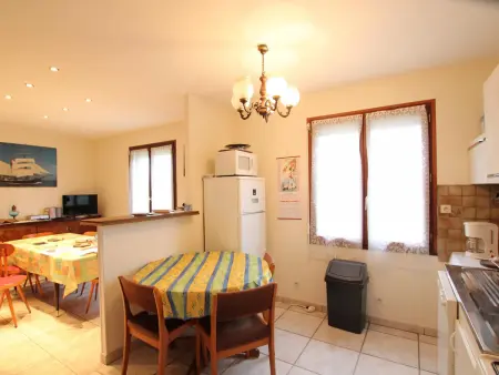 Gîte 6 pers. à Beauvoir, terrain clos près du Mont - Photo 3
