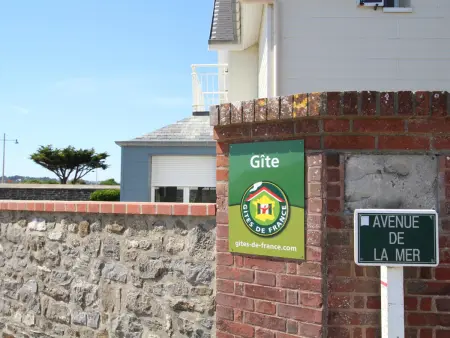 Maison front de mer avec balcon vue Jersey à Barneville-Carteret : photo 21