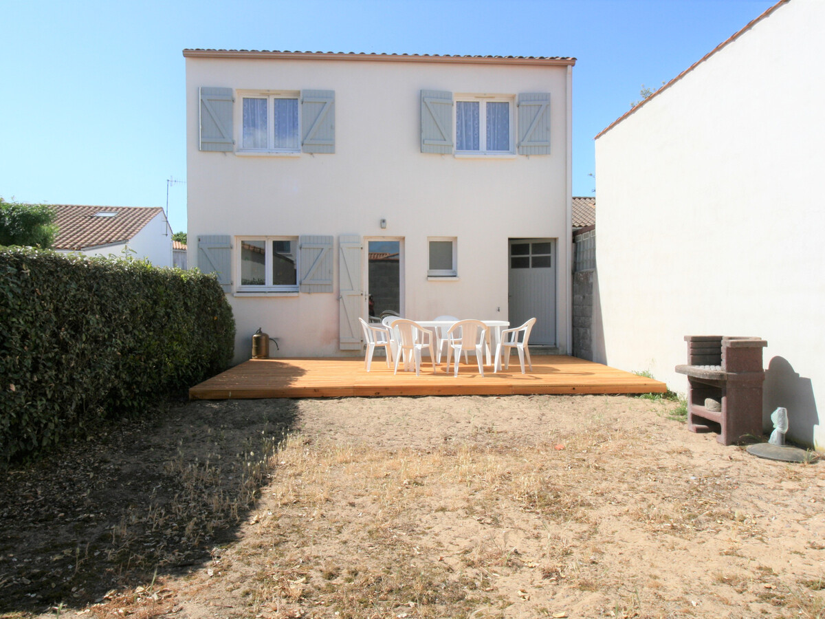 Maison rustique 3 chambres, centre La Tranche-sur-Mer, jardin clos - Photo 3