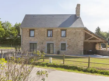 Gîte en pierre 6 pers., terrasse couverte, poêle à bois - Photo 1