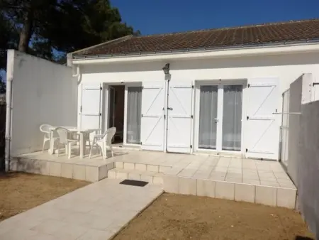 Location maison à La Faute sur Mer, Maisonnette près de la plage pour 4 personnes, animaux sur demande