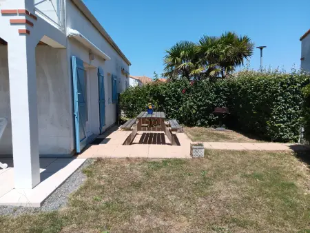 Maisonnette avec piscine à 1800m de la plage, Maison 5 personnes à La Faute sur Mer - Photo 12