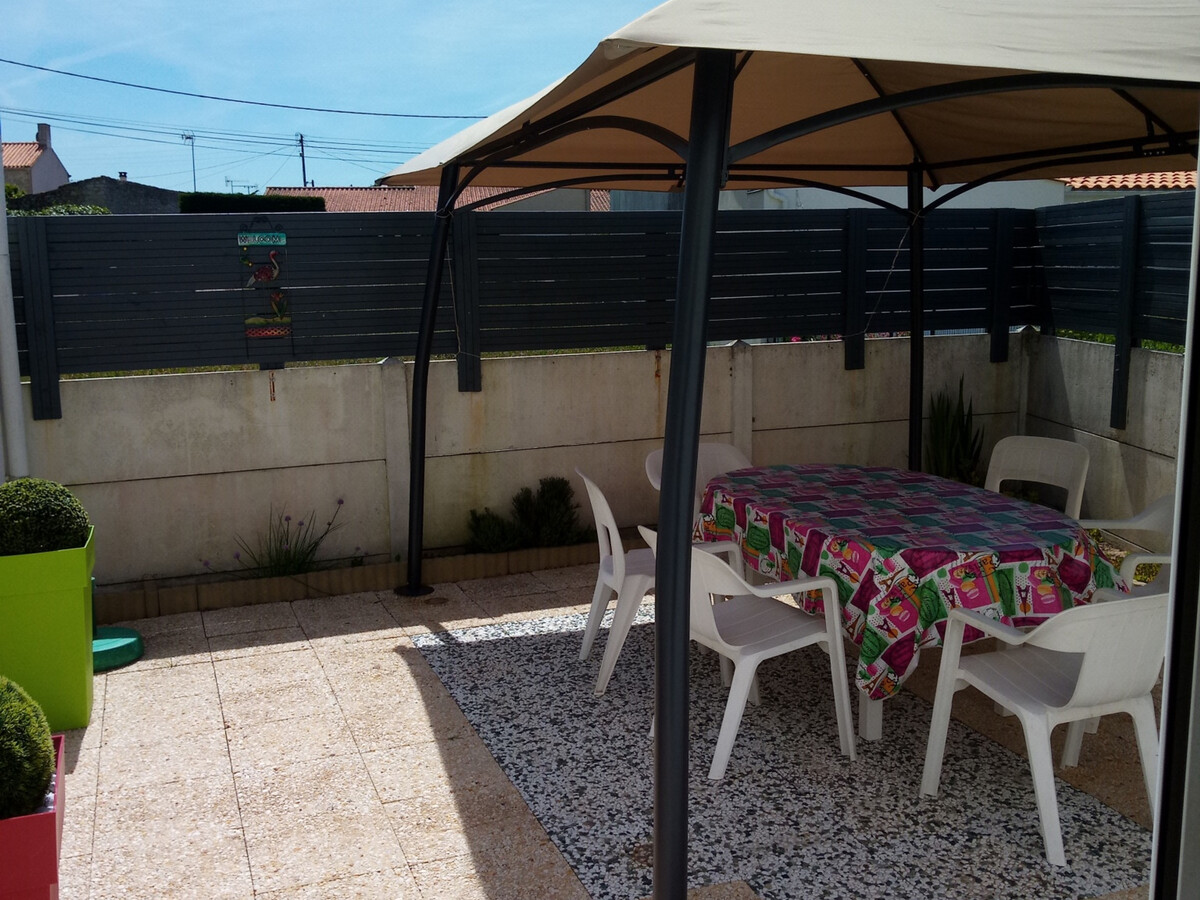 Charmante maison proche centre, 5 pers, jardin, Maison 5 personnes à L'Aiguillon sur Mer - Photo 11