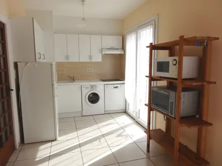 Maisonnette ensoleillée, à 100m de la plage, animaux sur demande - Photo 2
