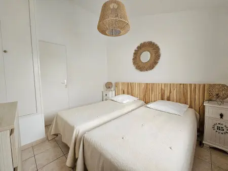 Maison confort, plage et commerces à pied, animaux admis sur demande - Photo 6