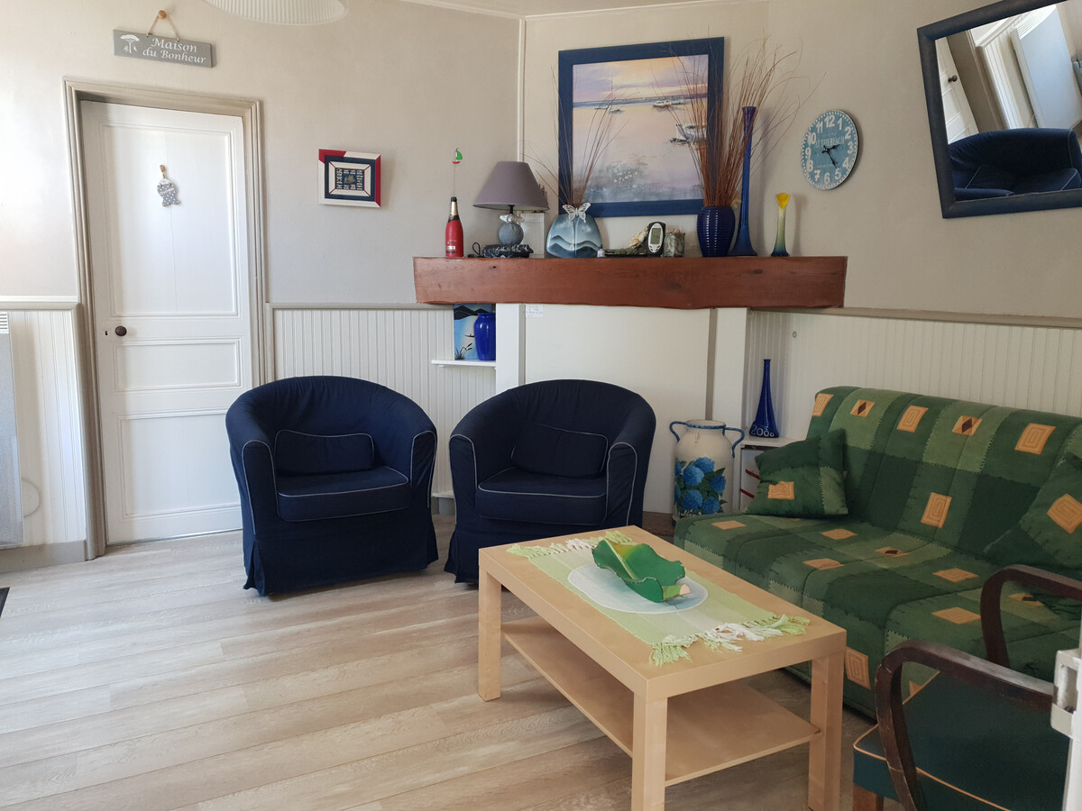 Maison rénovée style vendéen, 400 m de la plage - Photo 3
