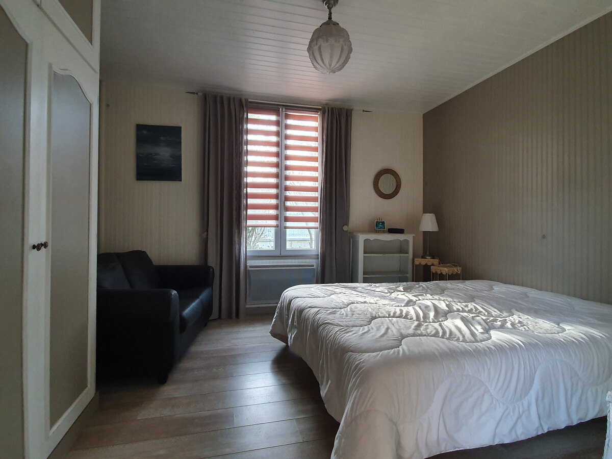 Maison rénovée style vendéen, 400 m de la plage - Photo 8