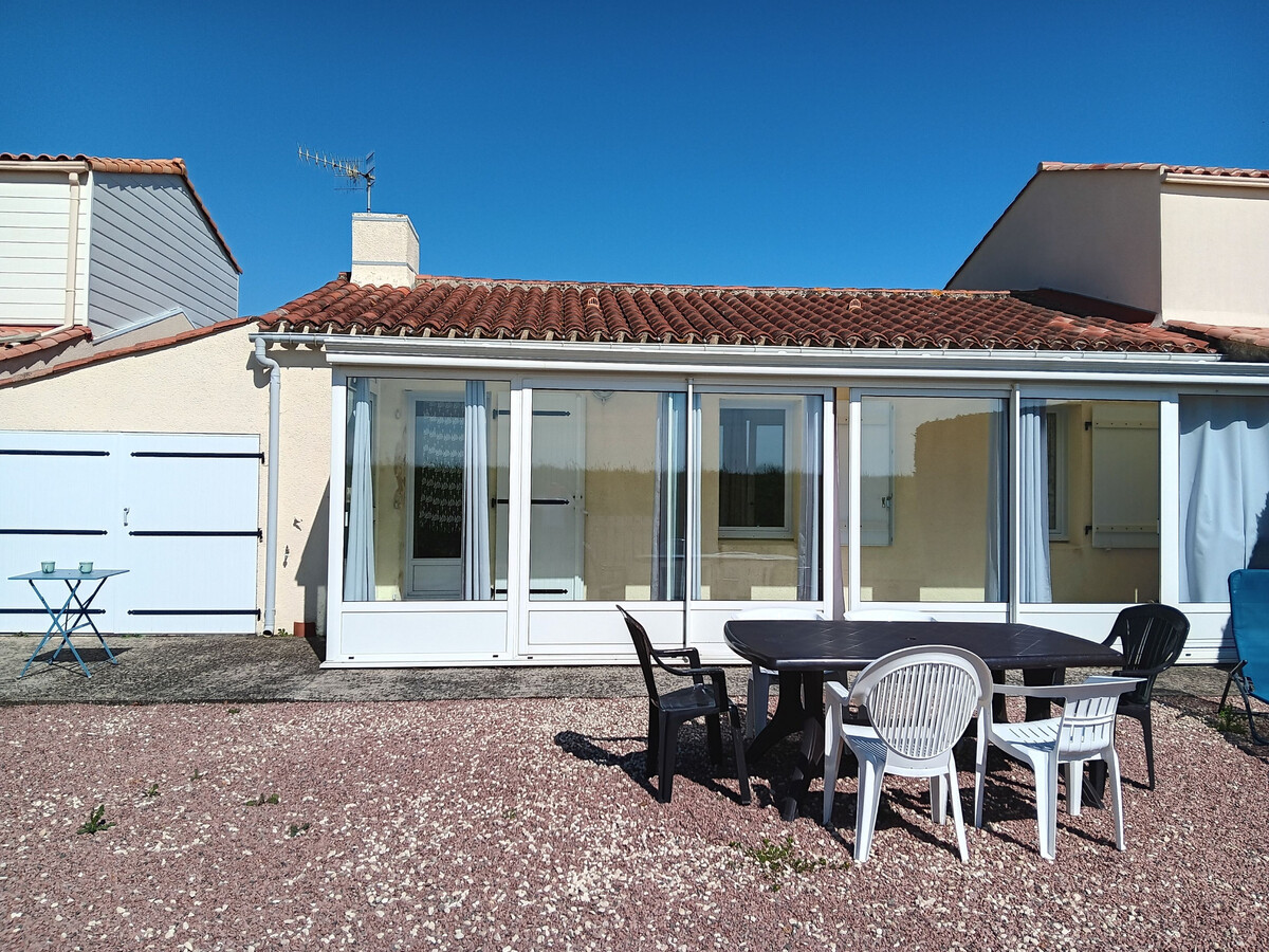 Maison plain-pied 4 personnes avec jardin à Grues - Photo 11