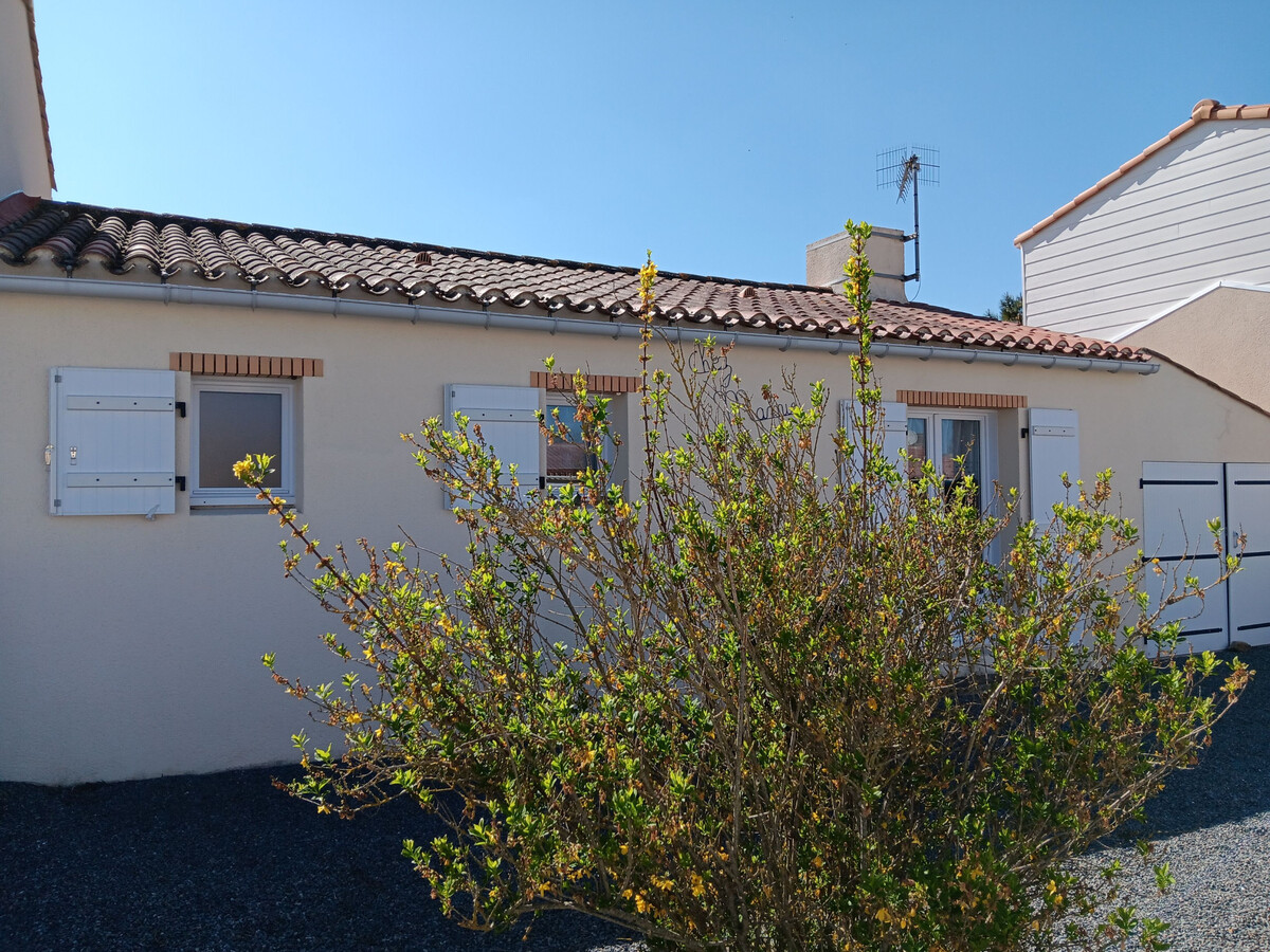 Maison plain-pied 4 personnes avec jardin à Grues - Photo 14