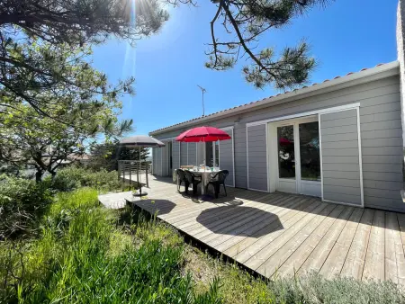 Maison 9 couchages, 2 terrasses bois, 300m plage : photo 2