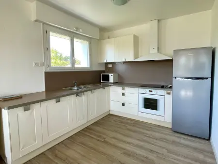 Maison 9 couchages, 2 terrasses bois, 300m plage : photo 4