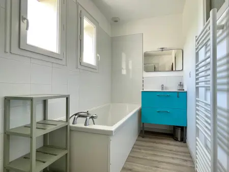 Maison 9 couchages, 2 terrasses bois, 300m plage : photo 12