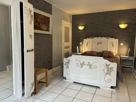 Charmant gîte près d'un château avec jardin, terrasse, parking et WiFi, à 14 km de Vichy - Photo 6