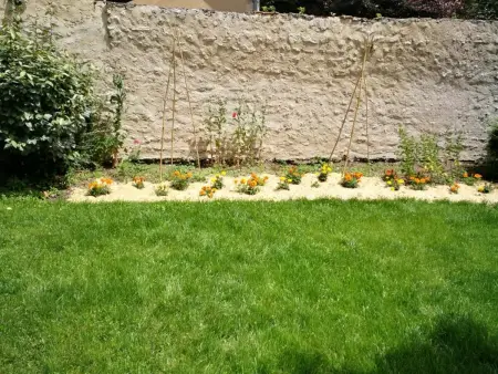 Charmant gîte près d'un château avec jardin, terrasse, parking et WiFi, à 14 km de Vichy - Photo 15