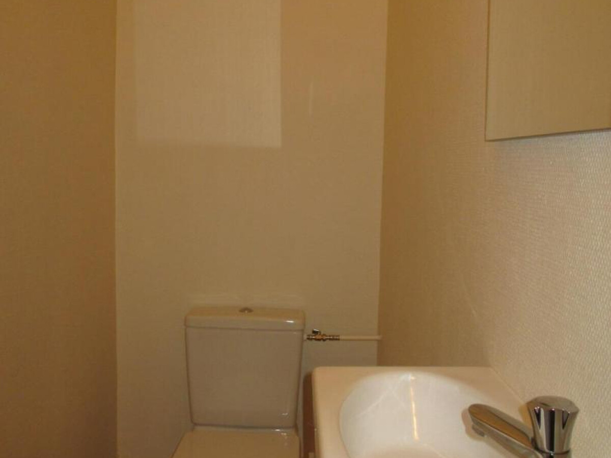 Gîte indépendant 5 pers. à Huriel, cour fermée - Photo 13