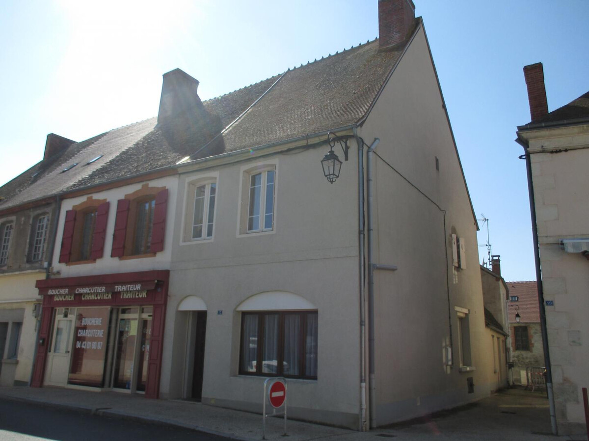 Gîte indépendant 5 pers. à Huriel, cour fermée - Photo 15