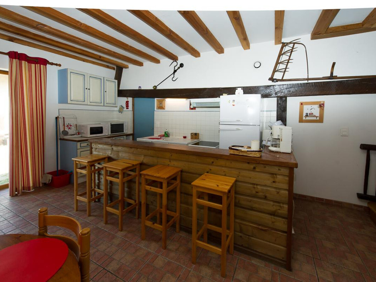 Gîte en grange rénovée avec jardin à Châtel-Montagne - Photo 5