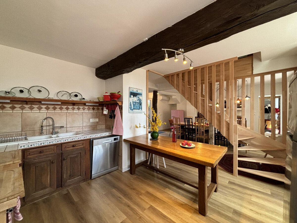 Gîte 14 pers., 6 chambres, terrain de jeux à Trézelles - Photo 4