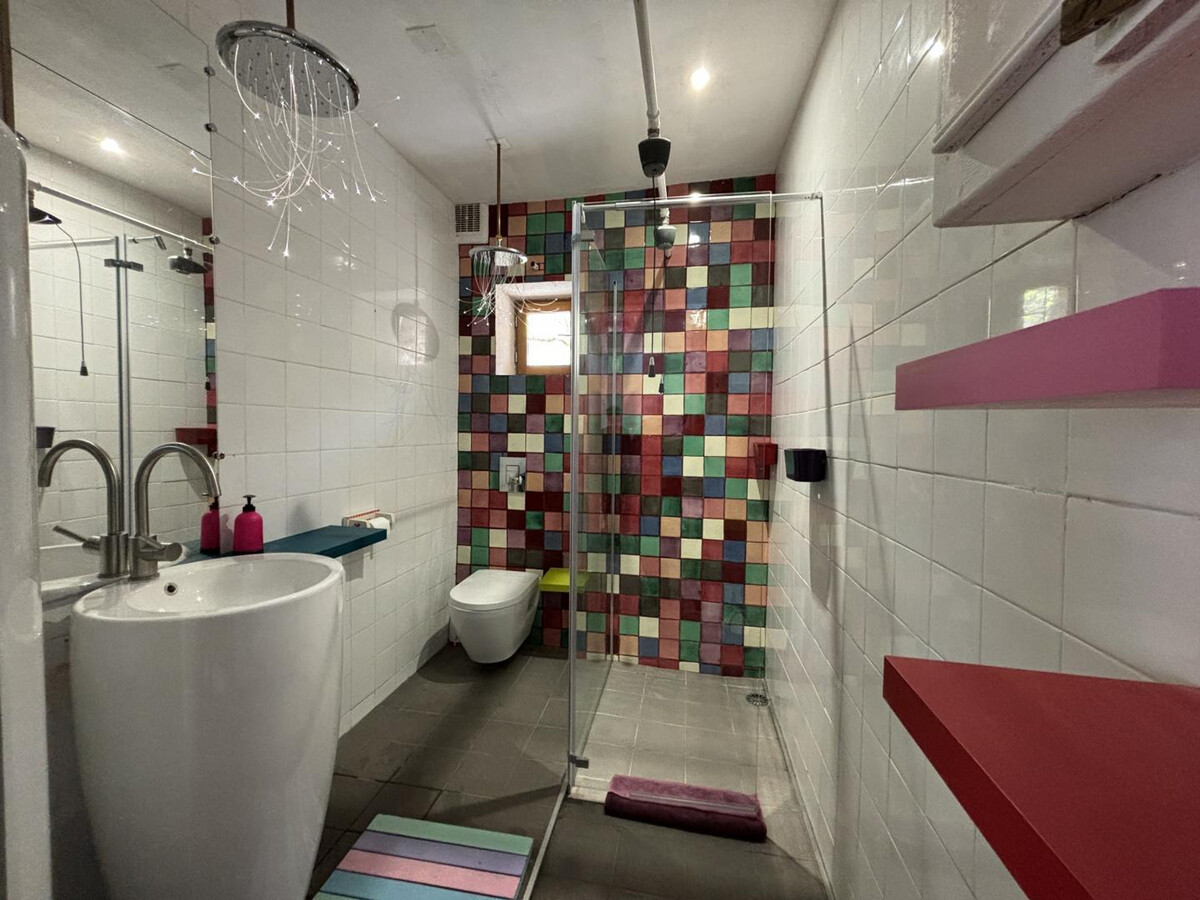 Gîte 14 pers., 6 chambres, terrain de jeux à Trézelles - Photo 14