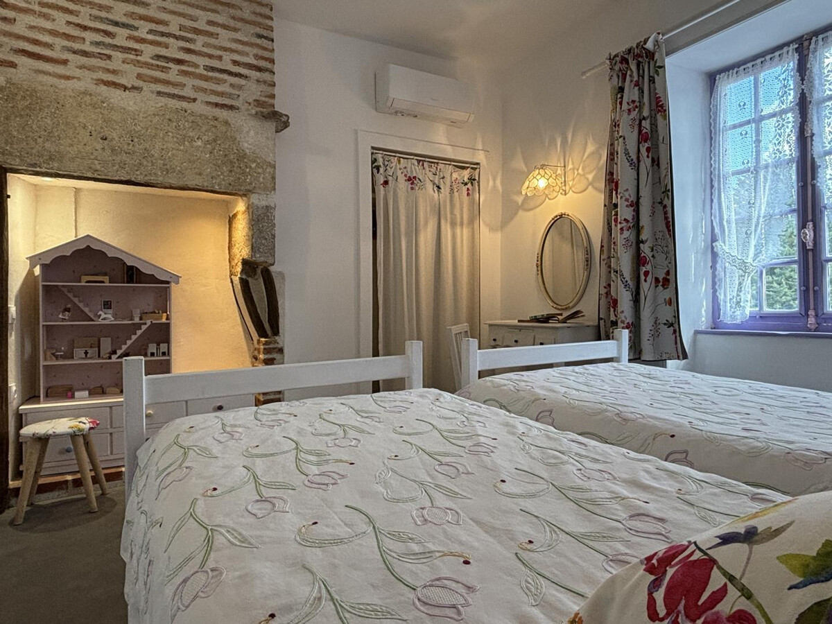 Gîte 14 pers., 6 chambres, terrain de jeux à Trézelles - Photo 22