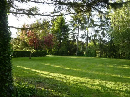 Grande maison à Saint-Pourçain avec piscine, sauna et WiFi - Photo 6