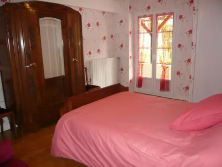 Grande maison à Saint-Pourçain avec piscine, sauna et WiFi - Photo 11