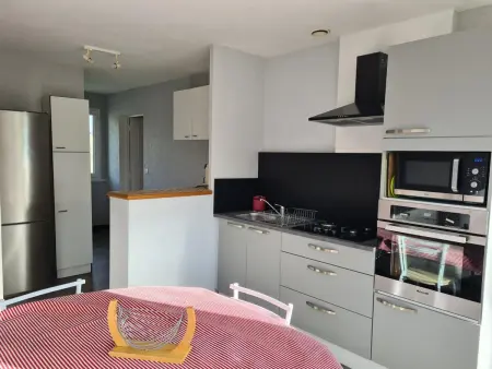 Gîte 6 personnes Creuzier-le-Neuf, piscine chauffée : photo 3