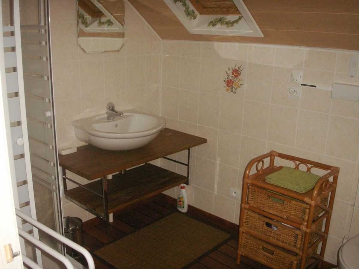 Gîte indépendant 4 pers. avec jardin clos près de la Sioule - Photo 10