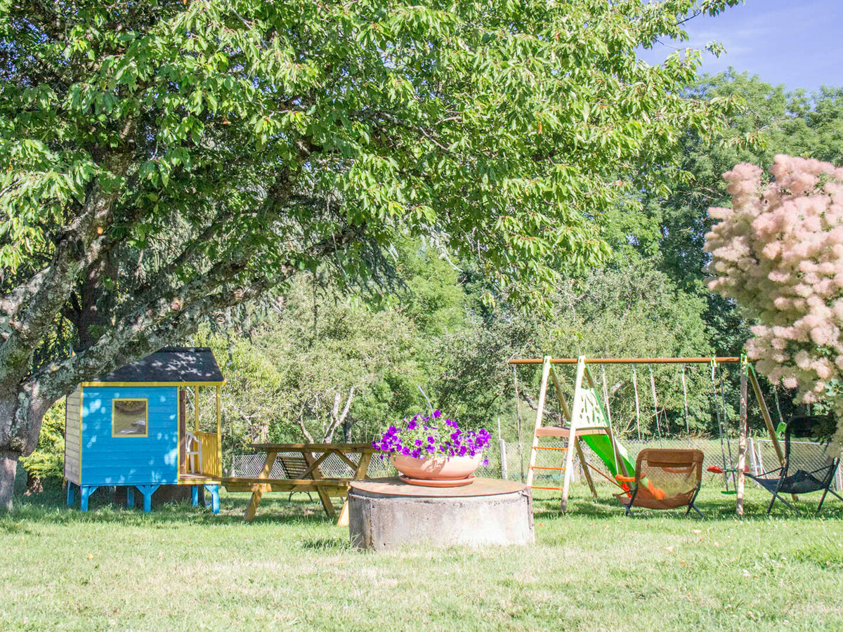 Gîte 6 pers. en Auvergne, ping-pong et boulodrome inclus - Photo 2