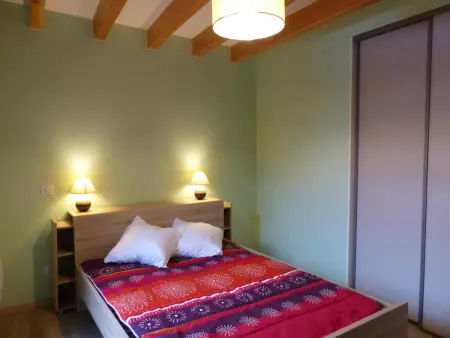 Ancien Atelier en Pierre – Gîte 6 pers. Montagne Bourbonnaise : photo 4