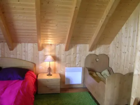 Chalet indépendant avec jardin et accès piscine près de St Pourçain - Photo 7