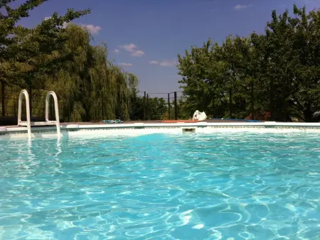Chalet indépendant avec jardin et accès piscine près de St Pourçain - Photo 12