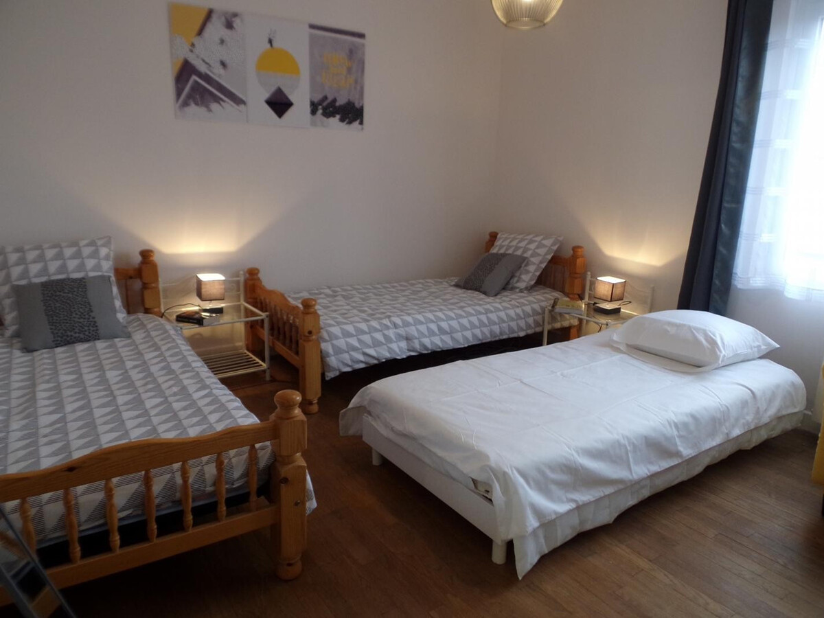 Maison 3 niveaux climatisée à Vaumas, 7 pers. - Photo 4