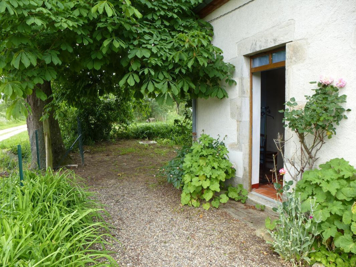 Gîte indépendant 2 pers. à Montoldre, animaux bienvenus - Photo 7
