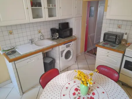 Maison en pierres rénovée, patio 10 m² - Ferrières-sur-Sichon : photo 15